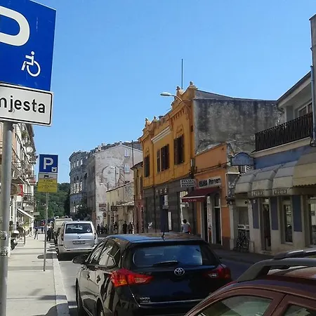 Apartament Chincha Pula